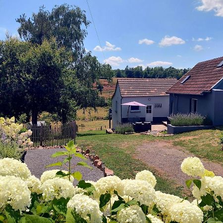 Maison Du Grand Moulin Saint-Aubin-en-Charollais 外观 照片